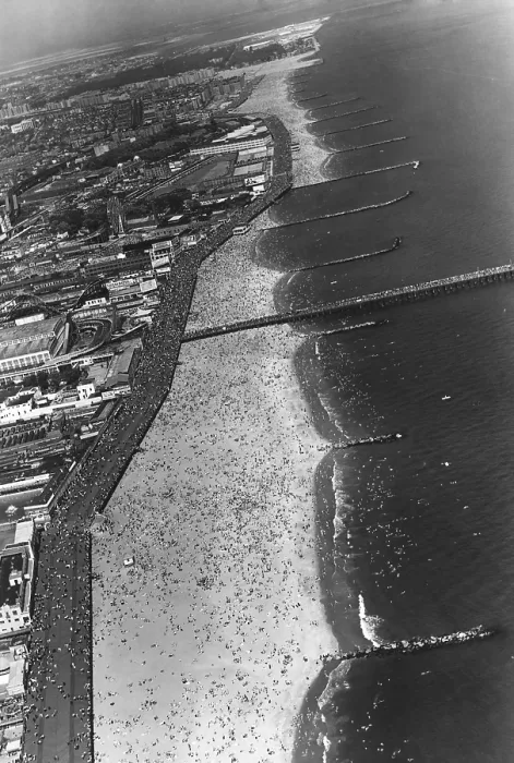 Framed Print : CONEY ISLAND, Memorial Day, 1939.. Courtesy: CSU Archives / Everett Collection Framed Print : CONEY ISLAND, Memorial Day, 1939.. Courtesy: CSU Archives / Everett Collection