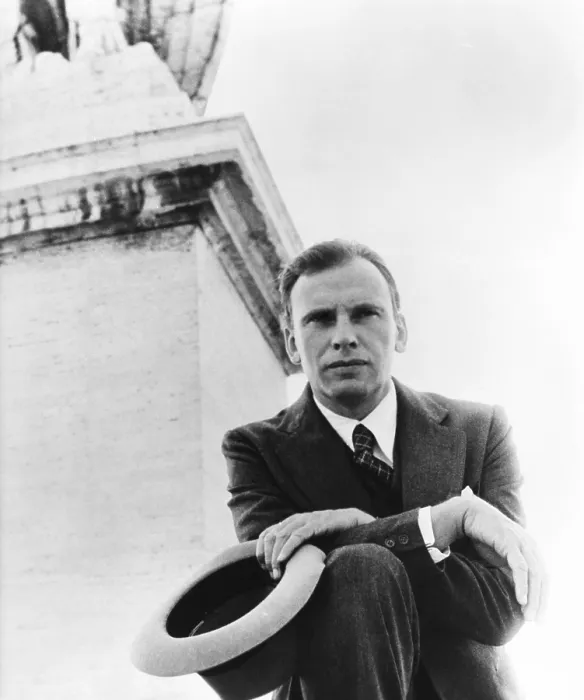 Framed Print : THE CONFORMIST, (aka IL CONFORMISTA), Jean-Louis Trintignant, 1970