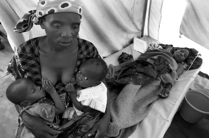 Framed Print : CONGO, Democratic Republic of the. NORTH KIVU. Democratic Republic of the Congo (2008). Kivu Conflict. Deplaced camp of Bulengo