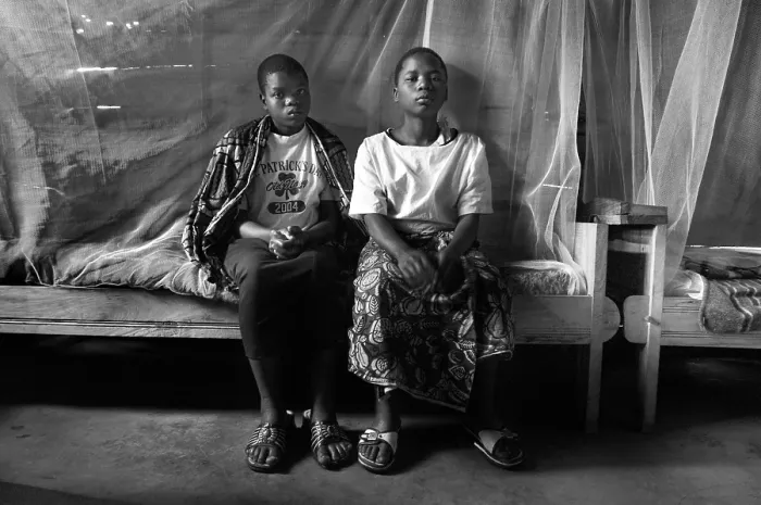 Framed Print : CONGO, Democratic Republic of the. Kitchanga. Democratic Republic of the Congo (2008). Kivu Conflict Framed Print : CONGO, Democratic Republic of the. Kitchanga. Democratic Republic of the Congo (2008). Kivu Conflict