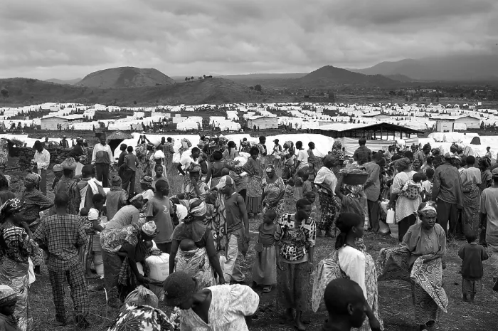 Framed Print : CONGO, Democratic Republic of the. NORTH KIVU. Democratic Republic of the Congo (2008). Kivu Conflict. Refugee camp of Mugunga I (20000 people), the oldest of the area Framed Print : CONGO, Democratic Republic of the. NORTH KIVU. Democratic Republic of the Congo (2008). Kivu Conflict. Refugee camp of Mugunga I (20000 people), the oldest of the area