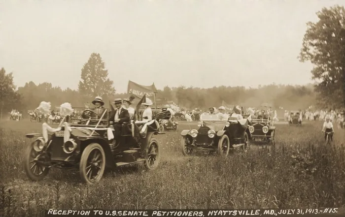 Framed Print : Congressional Union for Woman Suffrage driving through fields from, Hyattsville, MD, to deliver their petitions to the U.S. Senate in Washington, D.C. July 31, 1913