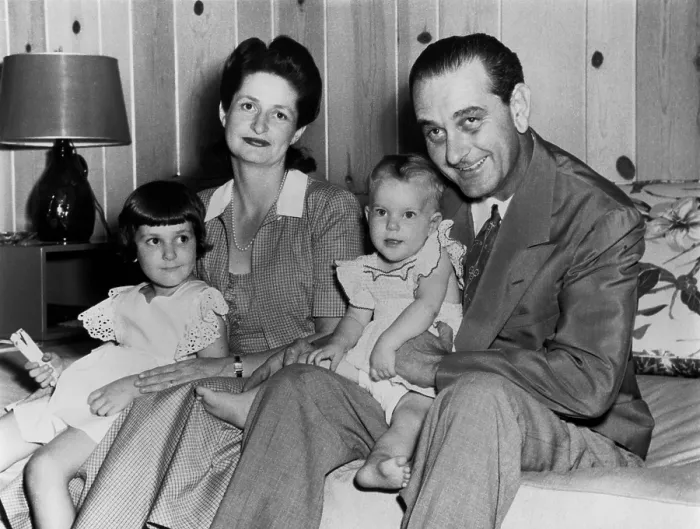 Framed Print : Congressman Lyndon Johnson with wife Lady Bird, and daughters, Lynda Bird and Luci Baines Framed Print : Congressman Lyndon Johnson with wife Lady Bird, and daughters, Lynda Bird and Luci Baines