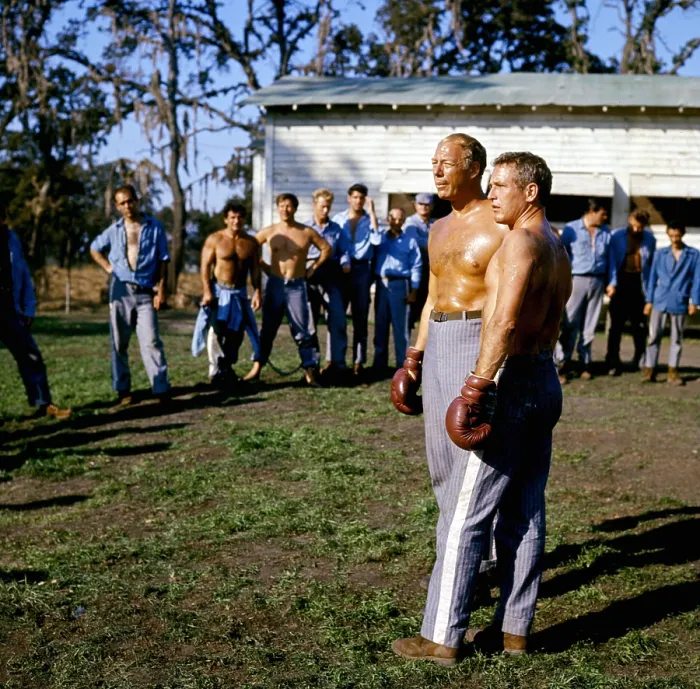 Framed Print : COOL HAND LUKE, George Kennedy, Paul Newman, 1967