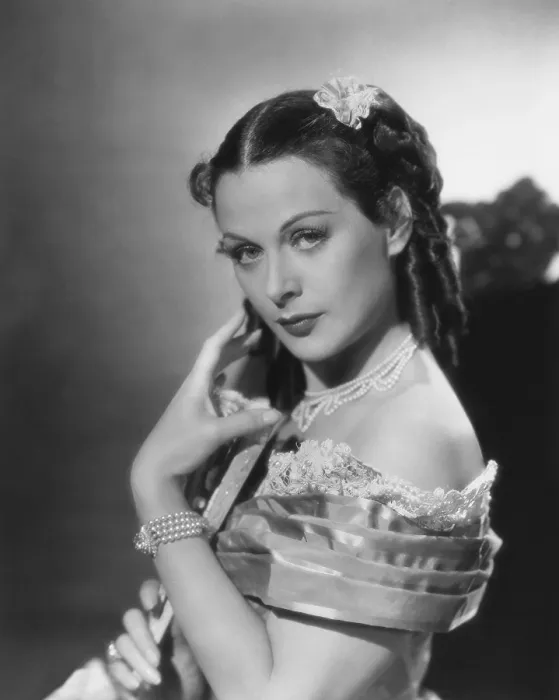 Framed Print : COPPER CANYON, Hedy Lamarr, 1950 Framed Print : COPPER CANYON, Hedy Lamarr, 1950