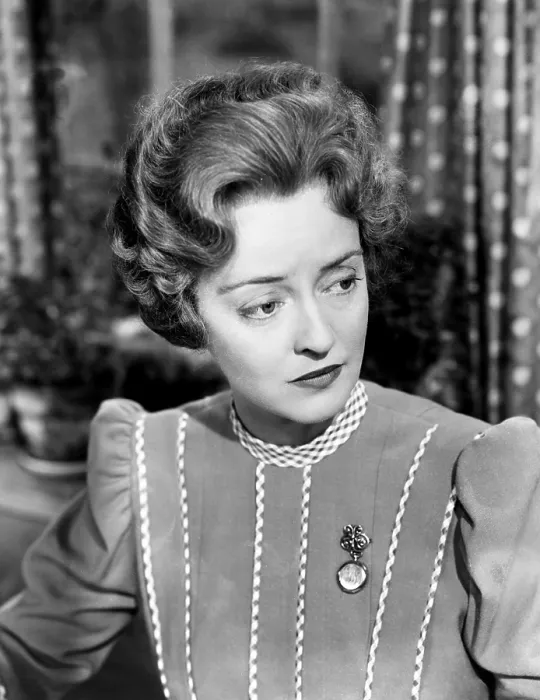 Framed Print : THE CORN IS GREEN, Bette Davis, 1945