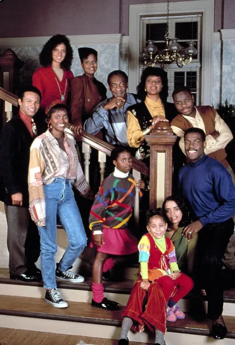Framed Print : COSBY SHOW, Rear, L-R, Sabrina LeBeauf, Tempestt Bledsoe, Bill Cosby, Phylicia rashad, Malcolm Jamal Warner, Center, L-R, Geoffrey Owens, Keshia Knight Pulliam, Joseph C