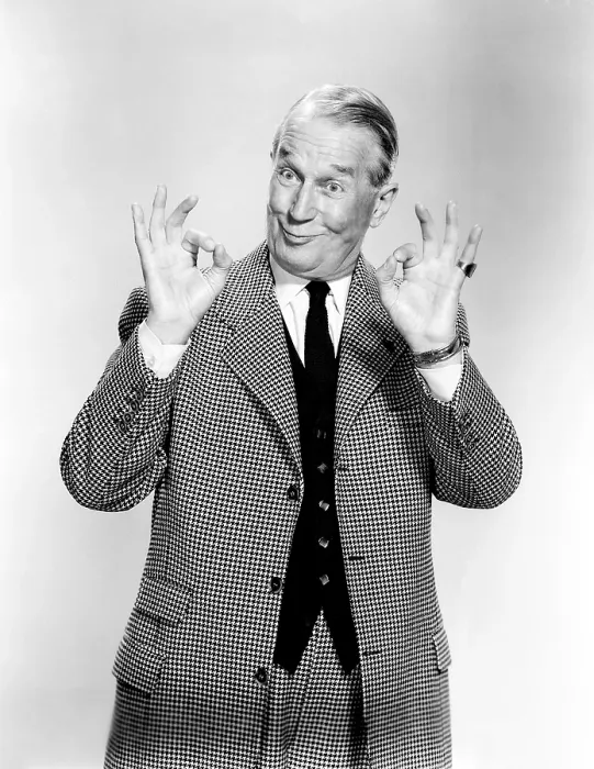 Framed Print : COUNT YOUR BLESSINGS, Maurice Chevalier, 1959 Framed Print : COUNT YOUR BLESSINGS, Maurice Chevalier, 1959
