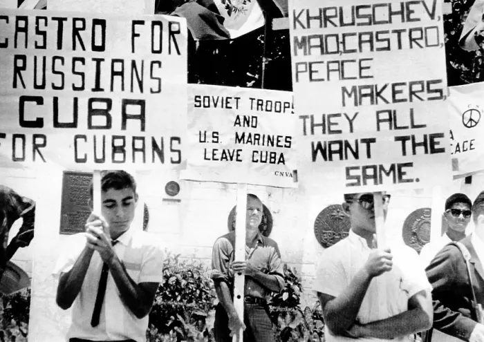 Framed Print : Counter protest against the Canada-to-Cuba peace walkers