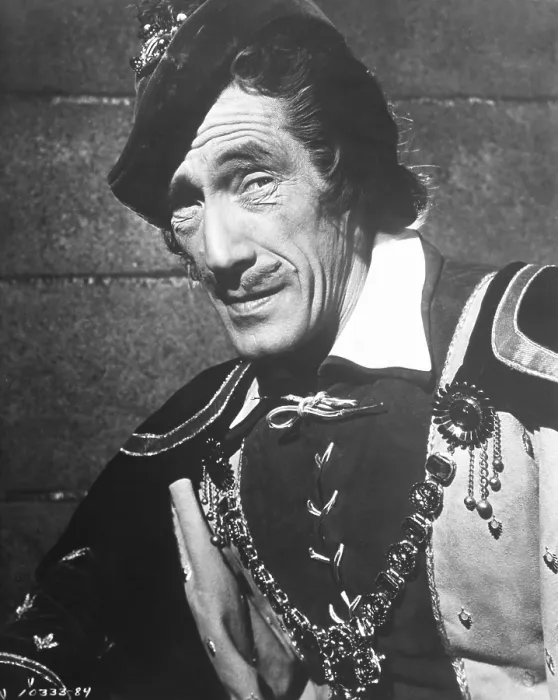 Framed Print : THE COURT JESTER, John Carradine, 1955 Framed Print : THE COURT JESTER, John Carradine, 1955