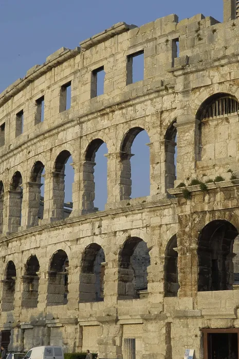 Framed Print : CROATIA. Pula. Roman amphitheatre. Roman art. Early Empire. Architecture. AISA / Everett Collection**US SALES ONLY** Framed Print : CROATIA. Pula. Roman amphitheatre. Roman art. Early Empire. Architecture. AISA / Everett Collection**US SALES ONLY**