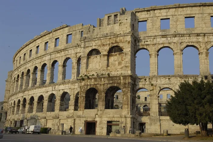 Framed Print : CROATIA. Pula. Roman amphitheatre. Roman art. Early Empire. Architecture. AISA / Everett Collection**US SALES ONLY**
