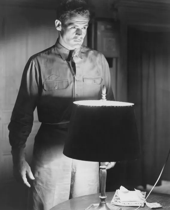 Framed Print : CROSSFIRE, Robert Ryan, 1947 Framed Print : CROSSFIRE, Robert Ryan, 1947
