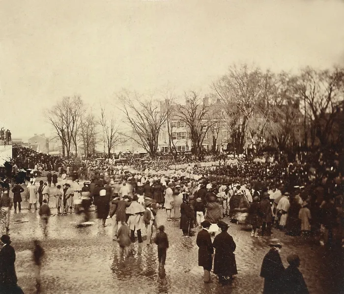 Framed Print : The crowd at Abraham Lincoln's second inauguration 1865 shows a rain soaked street. March 4, 1865 Framed Print : The crowd at Abraham Lincoln's second inauguration 1865 shows a rain soaked street. March 4, 1865