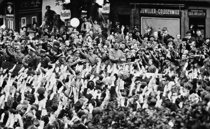 Framed Print : Crowd giving Nazi salute to Adolf Hitler as he stands in an open car during Sudeten liberation'. 1938 (BSLOC_2014_7_19)