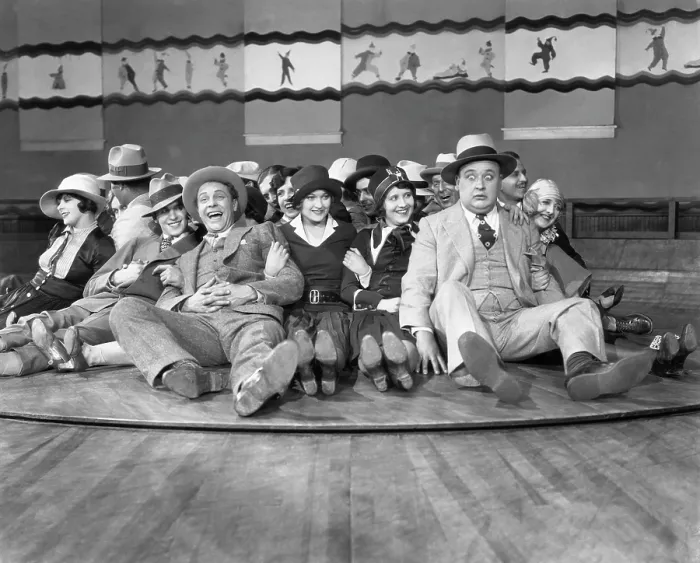 Framed Print : THE CROWD, James Murray, Eleanor Boardman, Estelle Clark, Bert Roach, 1928