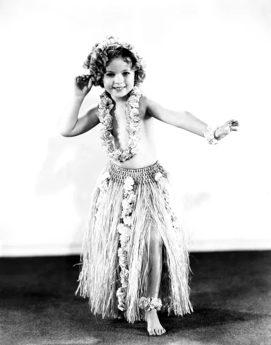 Framed Print : CURLY TOP, Shirley Temple, 1935, 20th Century-Fox Film Corporation, TM & Copyright / courtesy Everett Collection