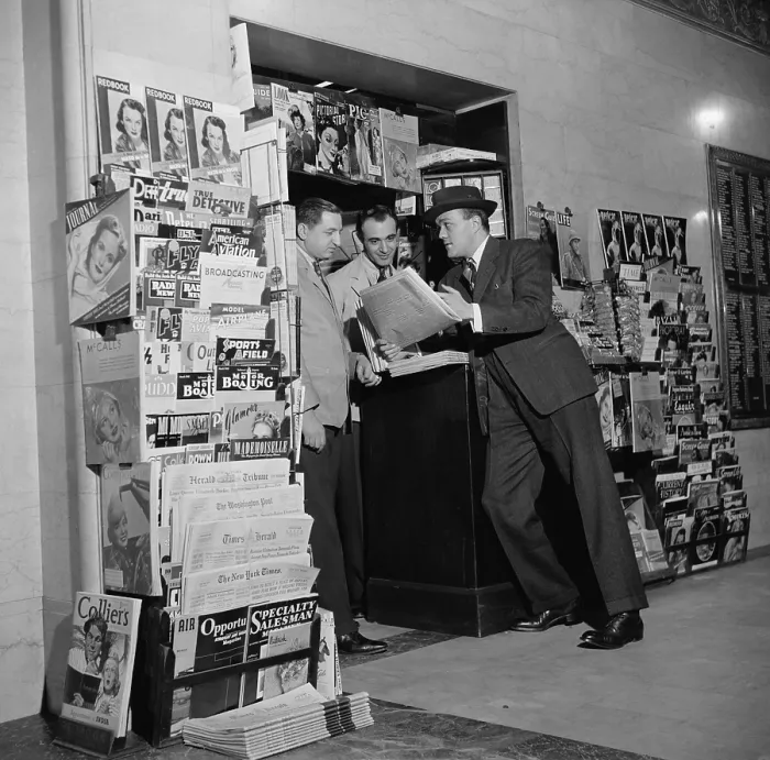 Framed Print : Customer at the Newsstand in the National Press Building, Washington, D.C. ca. 1940. (BSLOC_2013_8_95) Framed Print : Customer at the Newsstand in the National Press Building, Washington, D.C. ca. 1940. (BSLOC_2013_8_95)