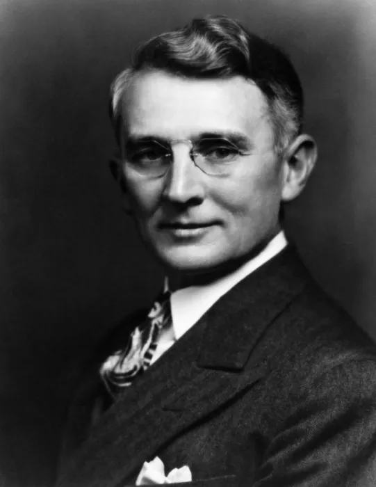 Framed Print : Dale Carnegie, 1937. Courtesy: CSU Archives / Everett Collection Framed Print : Dale Carnegie, 1937. Courtesy: CSU Archives / Everett Collection