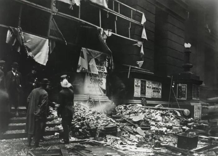 Framed Print : Damage to Chicago's Federal Building from a bomb explosion on Sept. 4, 1918. Two mail clerks and two patrons were killed and 75 were injured Framed Print : Damage to Chicago's Federal Building from a bomb explosion on Sept. 4, 1918. Two mail clerks and two patrons were killed and 75 were injured