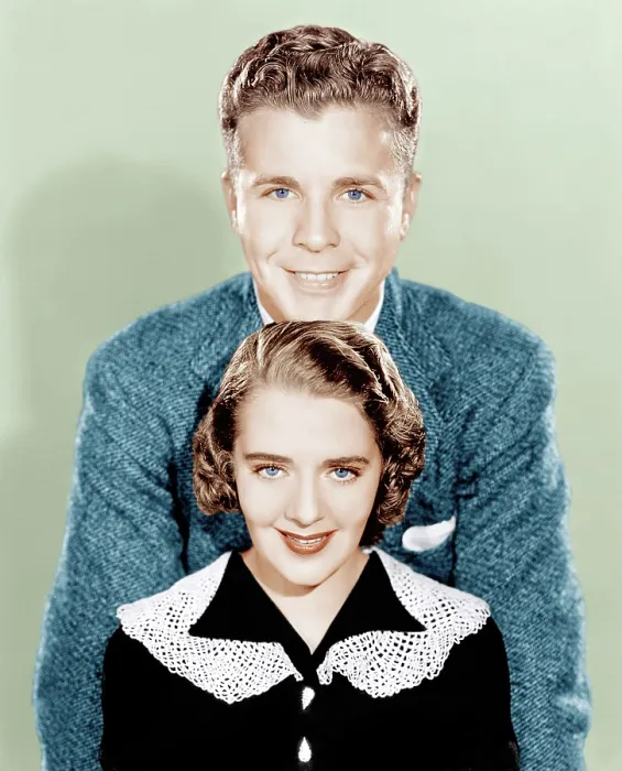 Framed Print : DAMES, from top: Dick Powell, Ruby Keeler, 1934