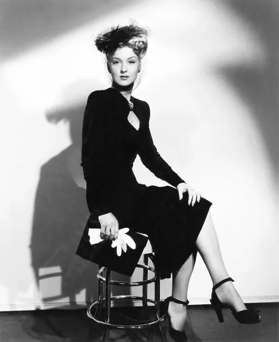 Framed Print : DANGEROUS BLONDES, Ann Savage, 1943