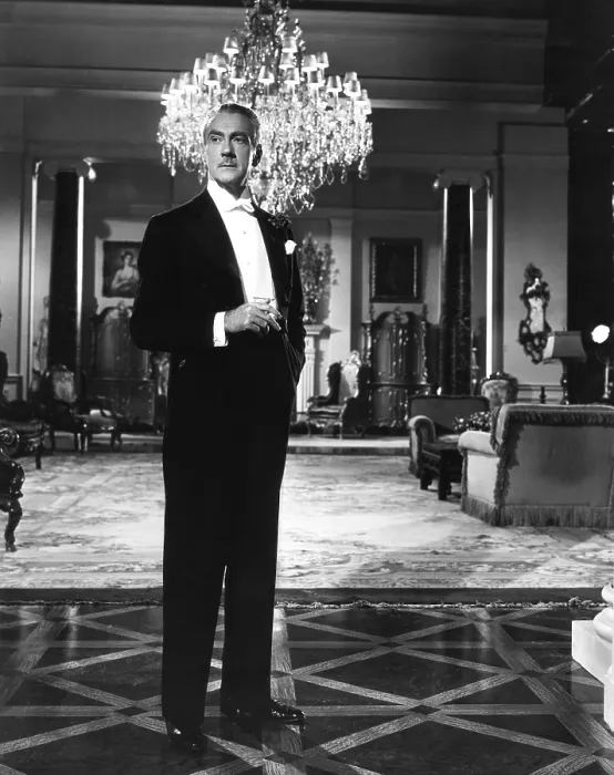 Framed Print : THE DARK CORNER, Clifton Webb, 1946, 20th Century-Fox Film Corporation, TM & Copyright, courtesy Everett Collection Framed Print : THE DARK CORNER, Clifton Webb, 1946, 20th Century-Fox Film Corporation, TM & Copyright, courtesy Everett Collection