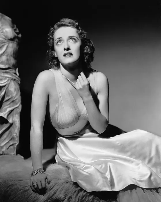 Framed Print : DARK VICTORY, Bette Davis, portrait by George Hurrell, 1939