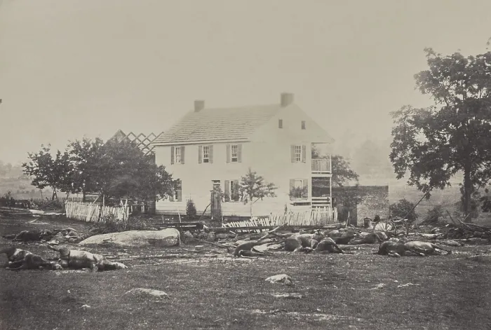 Framed Print : Dead artillery horses at the Trostle home, from the 9th Massachusetts Battery, on the Gettysburg battle field near the Peach Orchard
