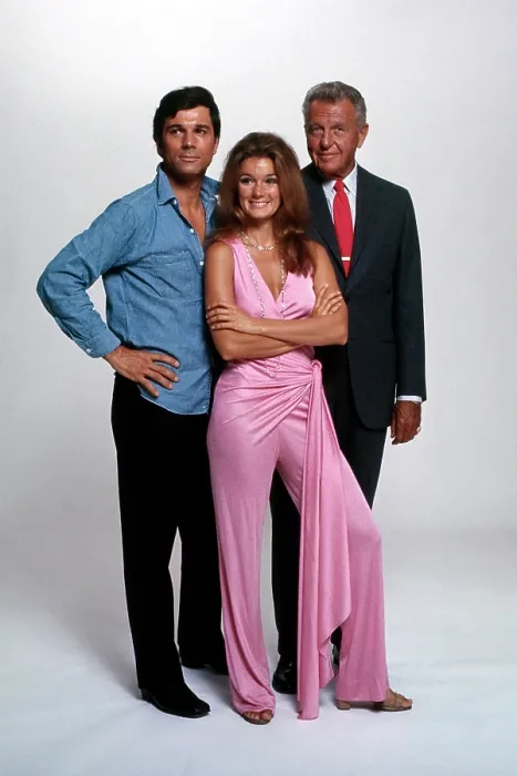 Framed Print : THE MOST DEADLY GAME, from left: George Maharis, Yvette Mimieux, Ralph Bellamy, 1970-1971