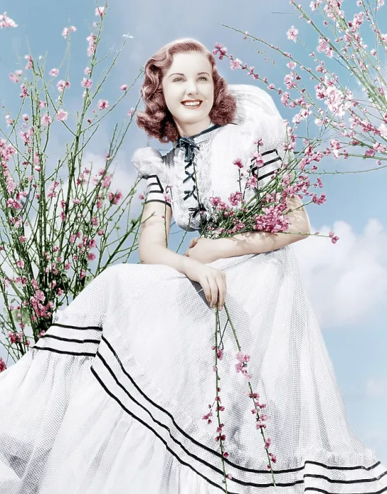 Framed Print : Deanna Durbin, ca. 1939 Framed Print : Deanna Durbin, ca. 1939