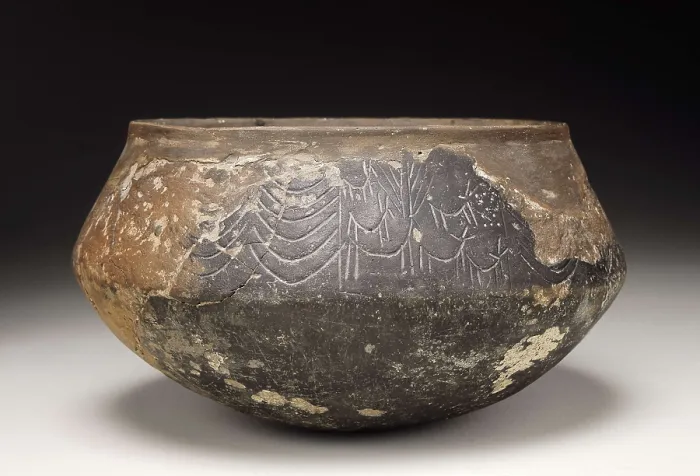 Framed Print : Decorated vessel. Eneolithic. Ceramics. SPAIN. Madrid. National Museum of Archaeology. Proc: SPAIN. Santa Fe de Mondjar. Los Millares. AISA / Everett Collection**US SALES ONLY**