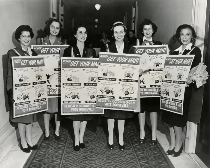 Framed Print : Democratic Women of New York wear signs for the 1944 national campaign registration. The humorous signs urge women to register and vote for Franklin Roosevelt. (BSLOC_2013_5_146)