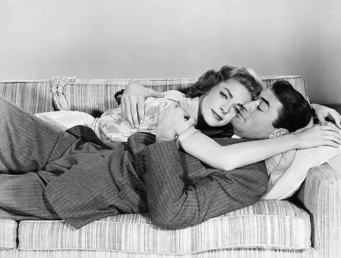Framed Print : DESIGNING WOMAN, Lauren Bacall, Gregory Peck, 1957