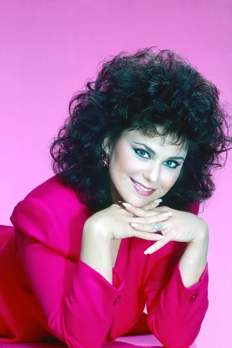 Framed Print : DESIGNING WOMEN, Delta Burke, (Season 1, 1986), 1986-1993 Framed Print : DESIGNING WOMEN, Delta Burke, (Season 1, 1986), 1986-1993