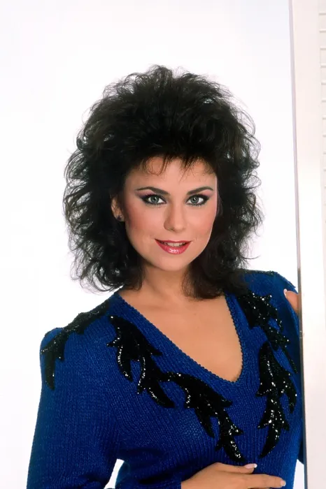 Framed Print : DESIGNING WOMEN, Delta Burke, (Season 1, 1986), 1986-1993 Framed Print : DESIGNING WOMEN, Delta Burke, (Season 1, 1986), 1986-1993