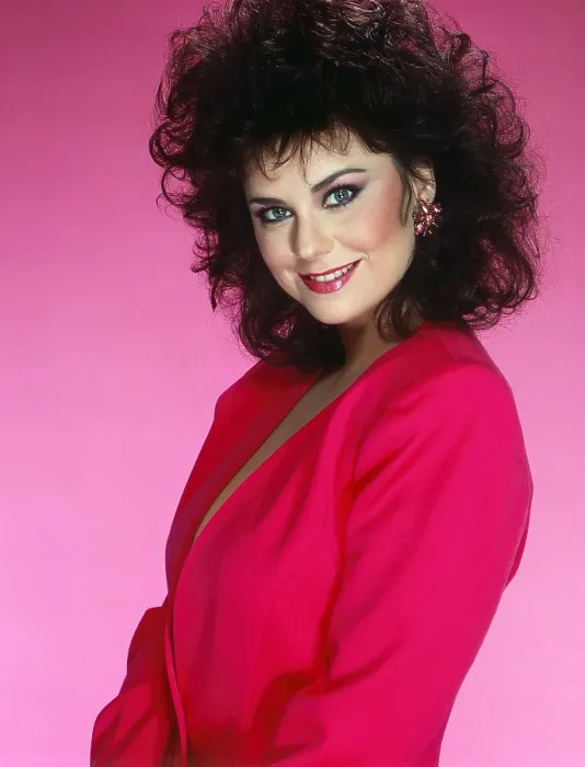 Framed Print : DESIGNING WOMEN, Delta Burke, (Season 1, 1986), 1986-1993