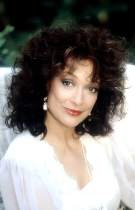 Framed Print : DESIGNING WOMEN, Dixie Carter, (1991), 1986-93 Framed Print : DESIGNING WOMEN, Dixie Carter, (1991), 1986-93