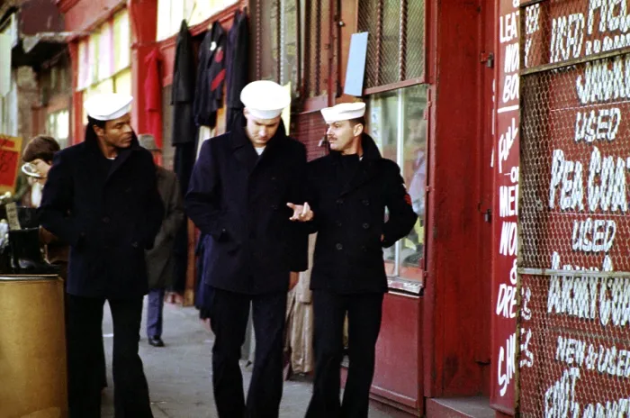 Framed Print : THE LAST DETAIL, Otis Young, Randy Quaid, Jack Nicholson, 1973 Framed Print : THE LAST DETAIL, Otis Young, Randy Quaid, Jack Nicholson, 1973