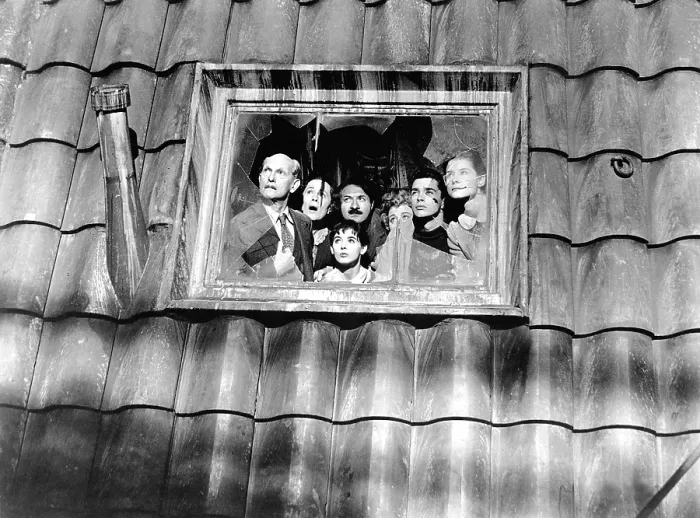 Framed Print : THE DIARY OF ANNE FRANK, Joseph Schildkraut, Gusti Huber, Millie Perkins, Lou Jacobi, Shelley Winters, Richard Beymer, Diane Baker, 1959