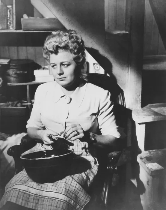 Framed Print : THE DIARY OF ANNE FRANK, Shelley Winters, 1959, TM & Copyright 20th Century Fox Film Corp. / courtesy Everett Collection