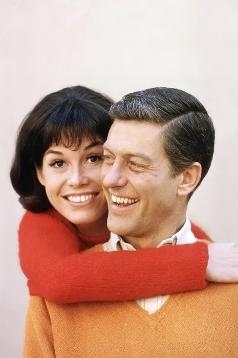 Framed Print : THE DICK VAN DYKE SHOW, from left, Mary Tyler Moore, Dick Van Dyke, 1961-66 (1966 photo)