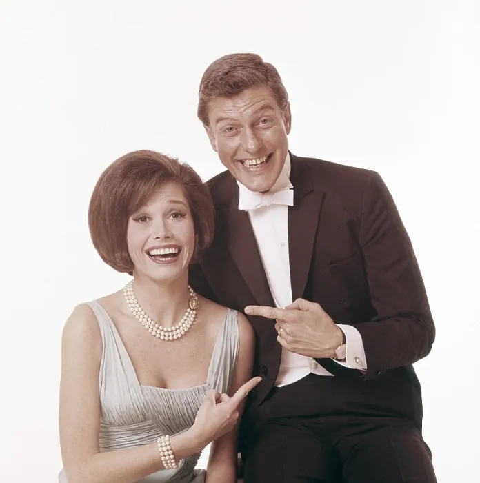 Framed Print : THE DICK VAN DYKE SHOW, from left: Mary Tyler Moore, Dick Van Dyke, 1961-1966 Framed Print : THE DICK VAN DYKE SHOW, from left: Mary Tyler Moore, Dick Van Dyke, 1961-1966