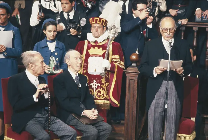 Framed Print : DIEGO, Gerardo (1896-1987); BORGES, Jorge Luis (1899-1986). Jorge Luis Borges (left) and Gerardo Diego (right) during the ceremony of the Cervantes Prize
