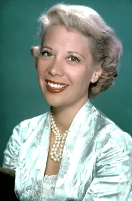 Framed Print : Dinah Shore, ca. 1950s Framed Print : Dinah Shore, ca. 1950s