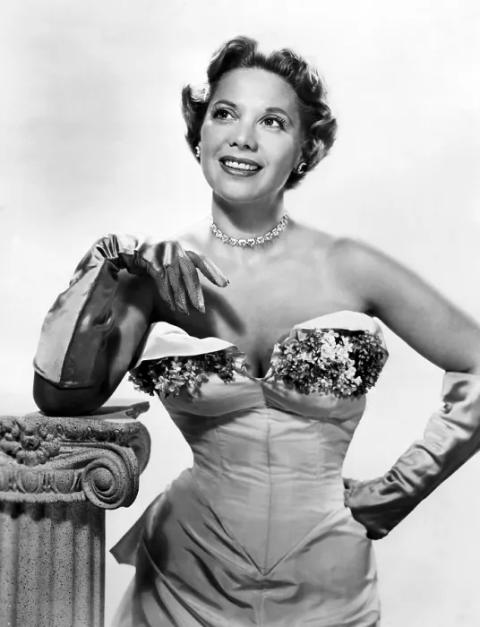 Framed Print : Dinah Shore, ca. early 1950s Framed Print : Dinah Shore, ca. early 1950s