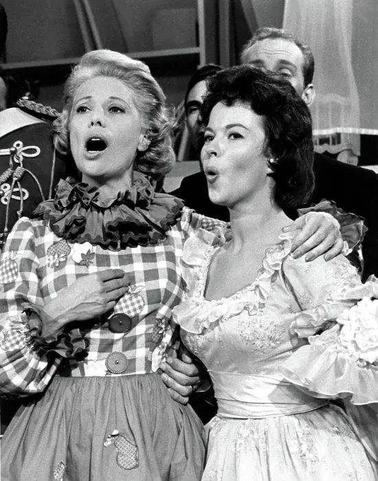 Framed Print : DINAH SHORE CHEVY SHOW, Dinah Shore, Shirley Temple, 1956-1963
