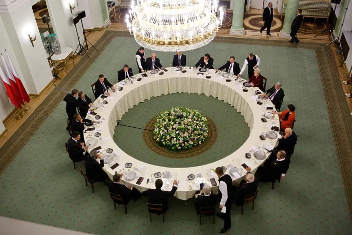 Framed Print : Dinner meeting of central and eastern European leaders at the Presidential Palace in Warsaw, Poland. President Barack Obama to right of Polish President Bronislaw Komorowski