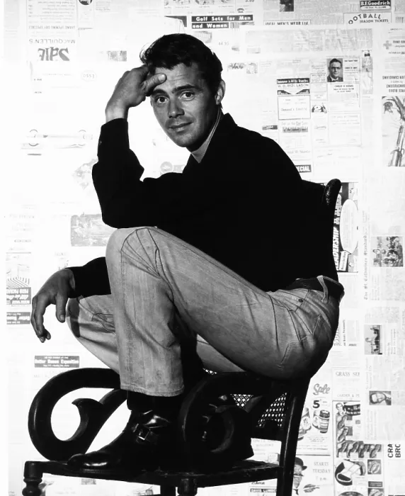 Framed Print : Dirk Bogarde, 1950s Framed Print : Dirk Bogarde, 1950s