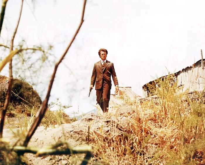 Framed Print : DIRTY HARRY, Clint Eastwood, 1971 DTH 009CP(2294)
